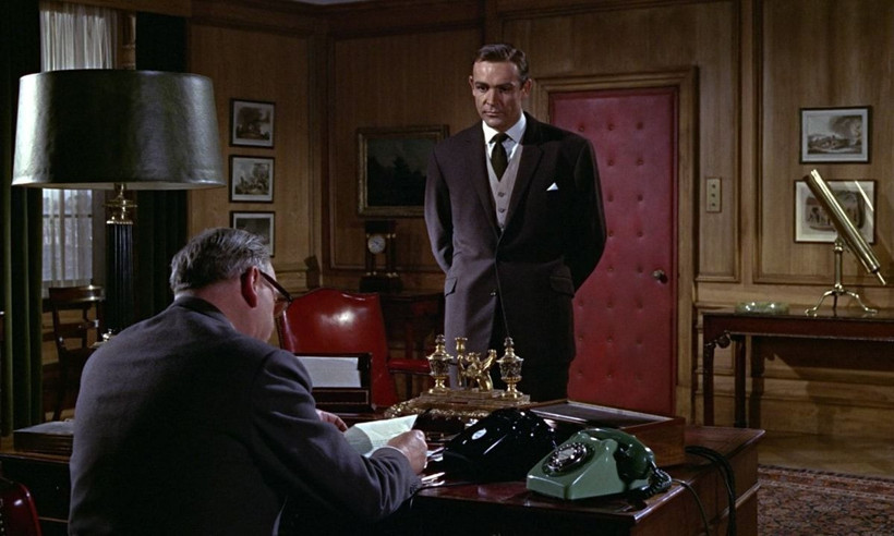 Yüzyıllık tabu bitmiyor: O ülkede bankacılar neden ‘kahverengi’ giymiyor? Sebebine yok artık diyeceksiniz - Resim: 4