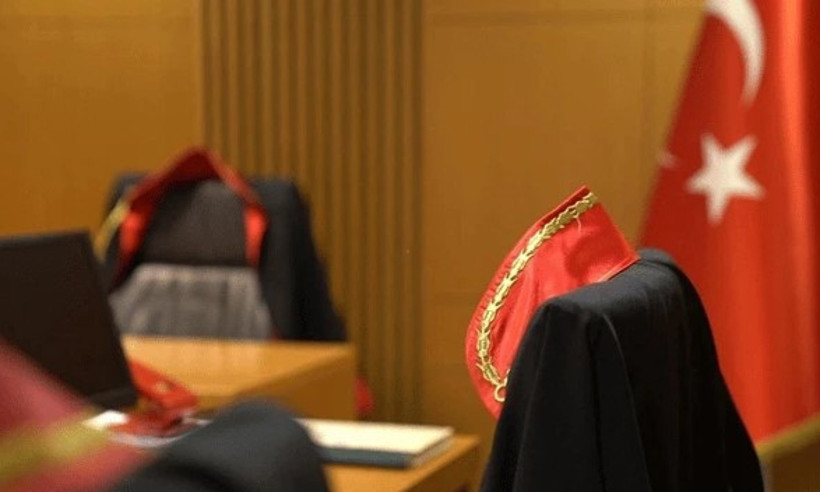 Dolandırıcıların hedefi bu kez Cumhuriyet savcısı oldu: Bankayı arayınca dünyası başına yıkıldı - Resim : 1