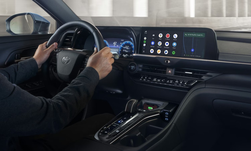 2027 model Toyota Crown tanıtıldı: Hibrit sistemi yenilendi - Resim : 3