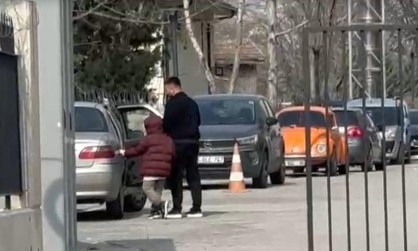 Alman anne ile T&uuml;rk oğlunun 7 yıllık hasret bitti: Nazar, ilk kez o s&ouml;z&uuml; s&ouml;yledi: Buluşma anında neler yaşandı? - Resim : 5