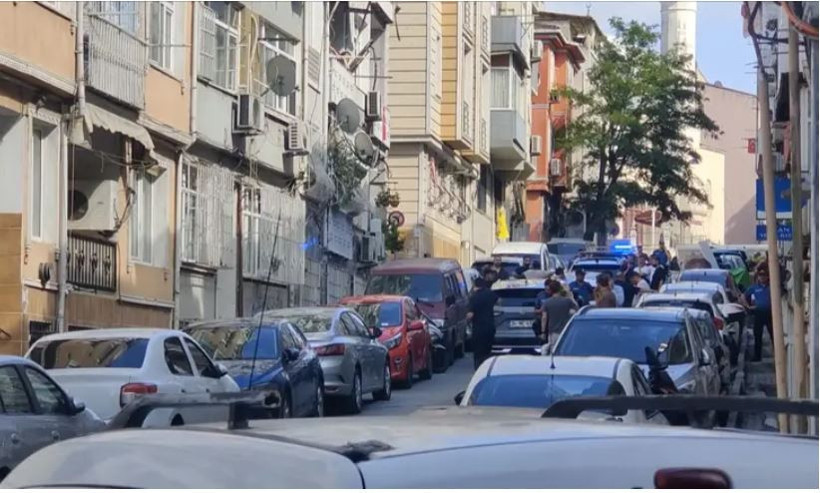 Emekli polis eşi ve çocuğunu öldürüp intihar etti - Resim : 4