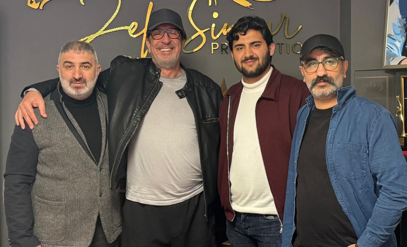 Engin Aky&uuml;rek&rsquo;ten &lsquo;İsimsiz&rsquo; bir kitap - Resim : 2