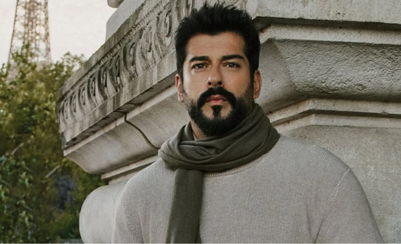 Burak Özçivit'in 35 milyonluk yeni oyuncağı! Etiler trafiğinde görüntülendi… - Resim: 3