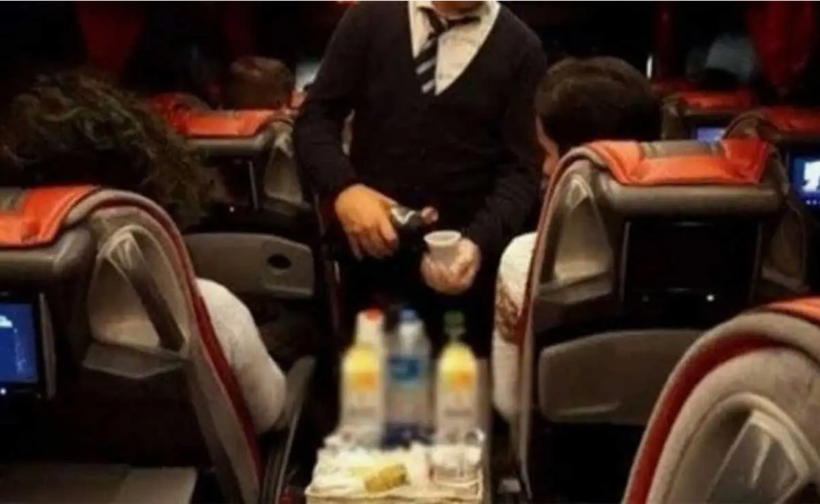 Otobüslerde bir devir kapanıyor: İkram servisi paralı olacak - Resim: 2