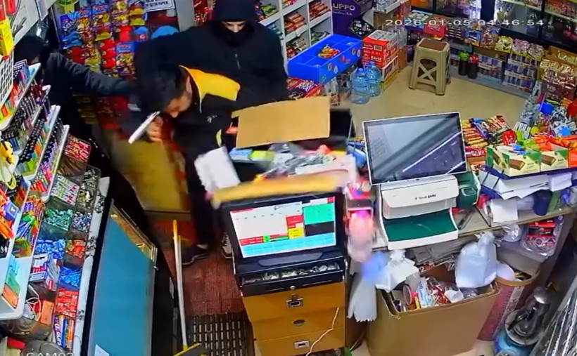 Biber Gazı ve tabancalı soyguncuları yakaladı: Gaspçılar Afyon'da yakalandı - Resim : 2