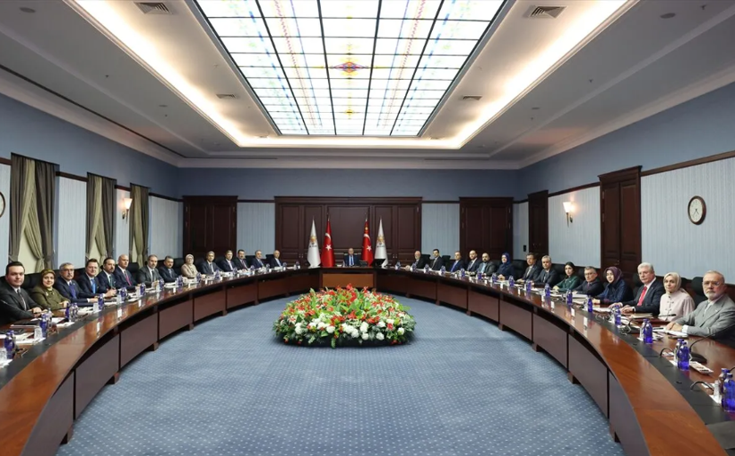 Deniz Zeyrek: MHP Cumhurbaşkanlığı’na daha yakın - Resim: 11