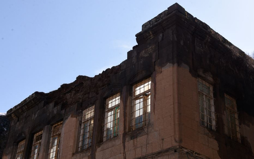 Bitlis’in hafızası tek tek siliniyor: Mirasçılar çok acil çözüm bekliyor - Resim: 6