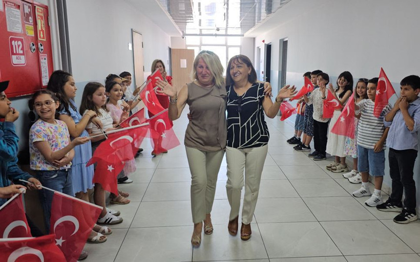 Öğrencilere son karnelerini verdiler: Zonguldak bu öğretmenleri konuşuyor - Resim : 4