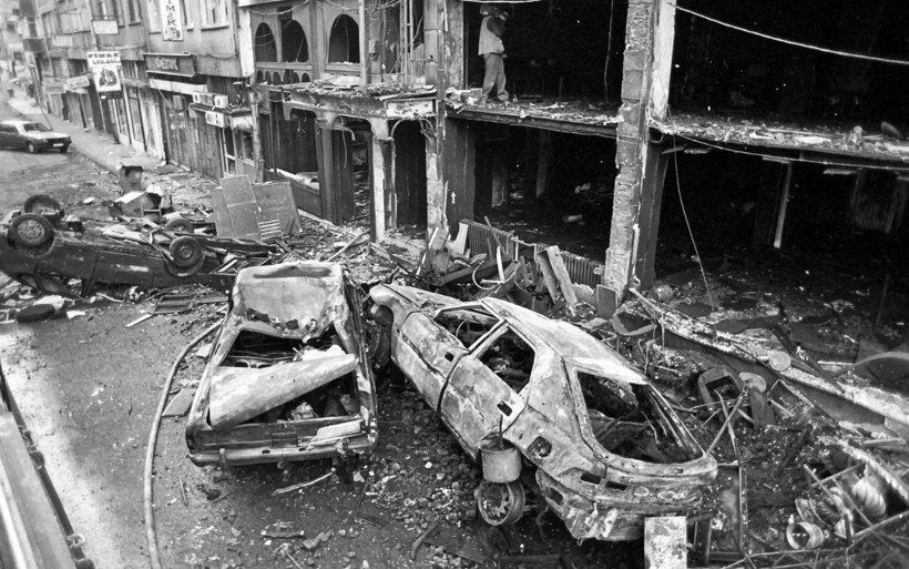 Unutulmayan acı: Madımak Katliamı’nın üzerinden 33 yıl geçti - Resim : 2