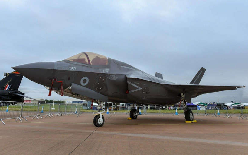 F-35 skandalı büyüyor: İngiltere’nin yeni savaş uçakları ilk uçuşta arıza verdi - Resim: 10