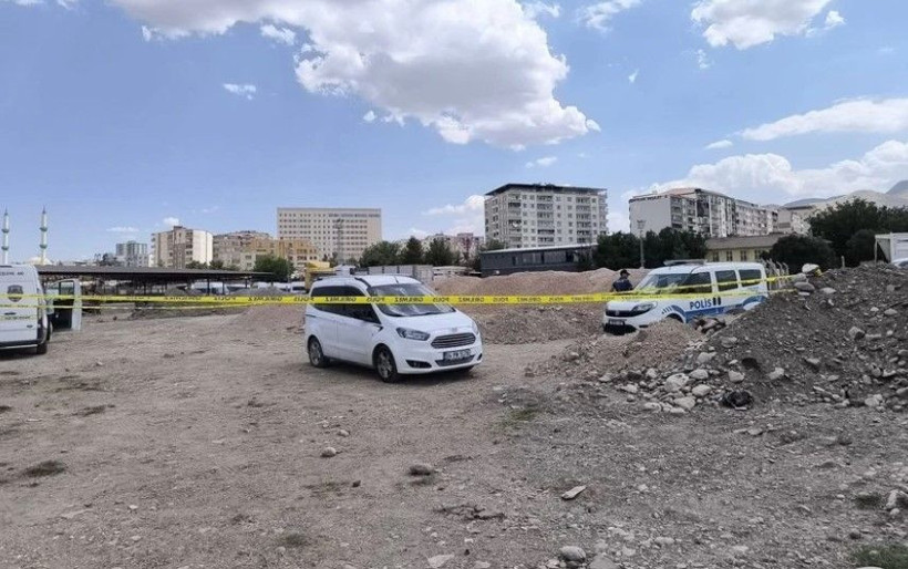 8 kez şikayet etmişti: Hamile eski eşini vuran saldırganın kurşunları 32 haftalık bebeği hayattan kopardı - Resim: 4