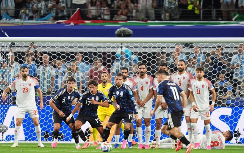 Arjantin Ürdün engelini rahat geçti: Messi maça damga vurdu - Resim: 6