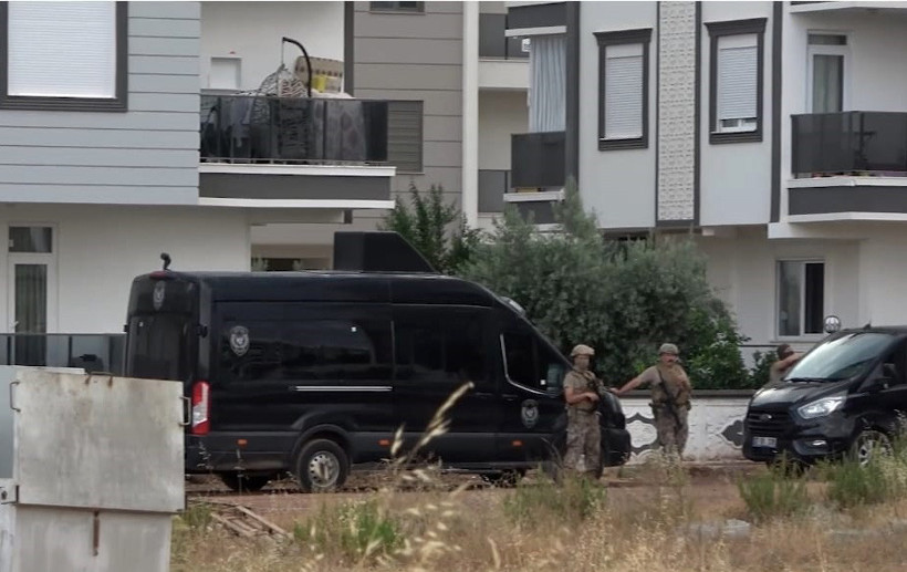 KADES sayesinde rehine operasyonu: Özel hareket balkondan aldı - Resim : 3
