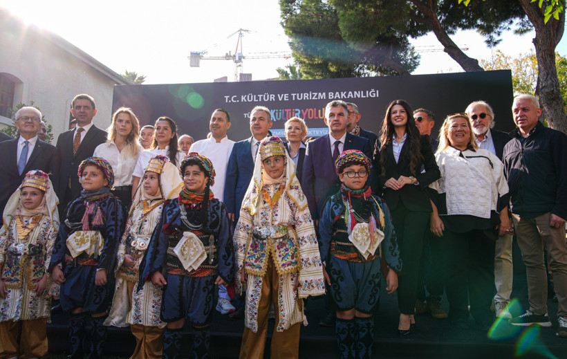 İzmir Kültür Yolu Festivali başladı: 9 gün sürecek - Resim : 3