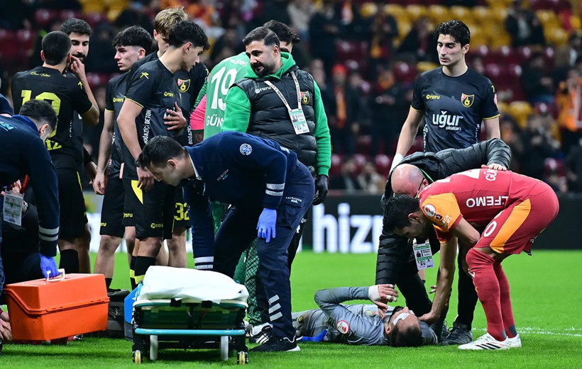 Galatasaray Başkanı Dursun Özbek, İsa Doğan'ı ziyaret etti - Resim : 1