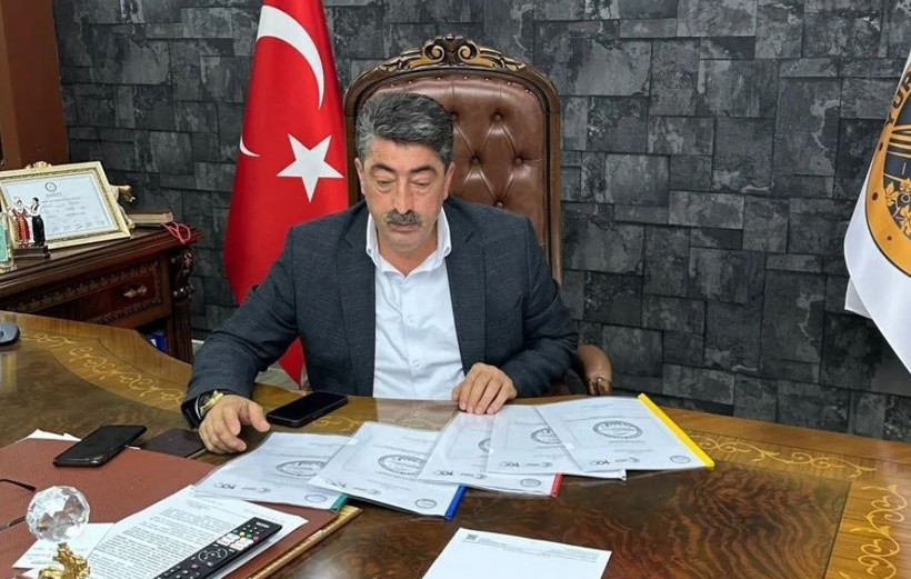 AKP'den istifa eden belediye başkanından ağır sözler: Şer odakları ve iftira sahipleri... - Resim : 1