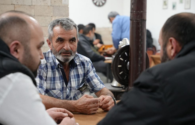 &lsquo;G&uuml;zel koksun&rsquo; diye d&ouml;kt&uuml;: Kıraathane &rsquo;de ortalık cehenneme d&ouml;nd&uuml; - Resim : 4