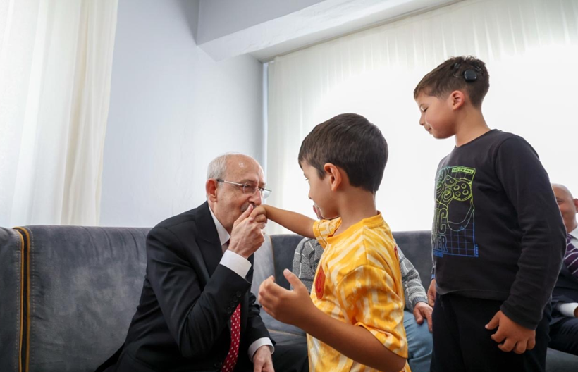 Kılıçdaroğlu’ndan Bolu’da çiftçi aileye ziyaret - Resim : 1