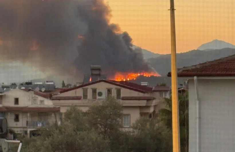 Muğla'da orman yangını her yeri sardı: Evler tahliye edildi - Resim : 2
