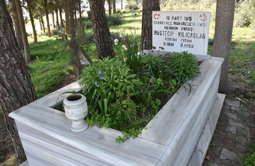 Tek başına bir ordu M&uuml;stecip Onbaşı: Koca denizaltıyı sahra topuyla esir aldı: Bir milletin kaderini değiştiren atış - Resim : 10