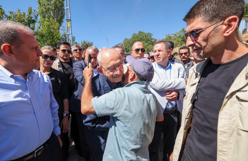 Vahap Seçer partisini seçti: Yolumuz belli - Resim : 1