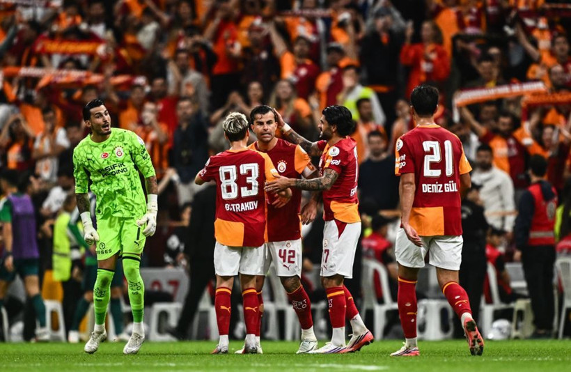 Ahmet Çakar’dan Galatasaray'ın yıldızına yaylım ateşi: Tatilden hala dönememiş - Resim: 5
