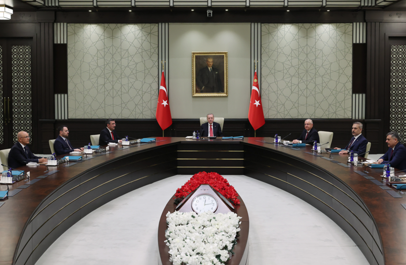 Cumhurbaşkanı Erdoğan ve Yüksek Askeri Şura Üyeleri Anıtkabir ziyareti gerçekleştirdi - Resim : 6