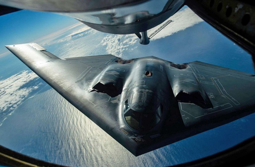 B-2 hayalet uçak İran'ın tesislerini vurdu: Radarları kör eden bu canavarın sırrı ne? - Resim: 11