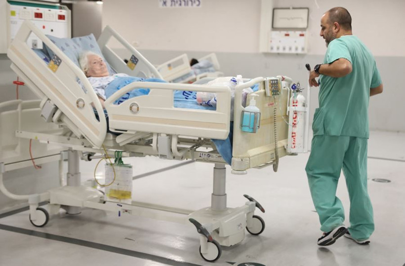 Tel Aviv'de savaş alarmı: Hastalar otoparklara taşındı - Resim: 5