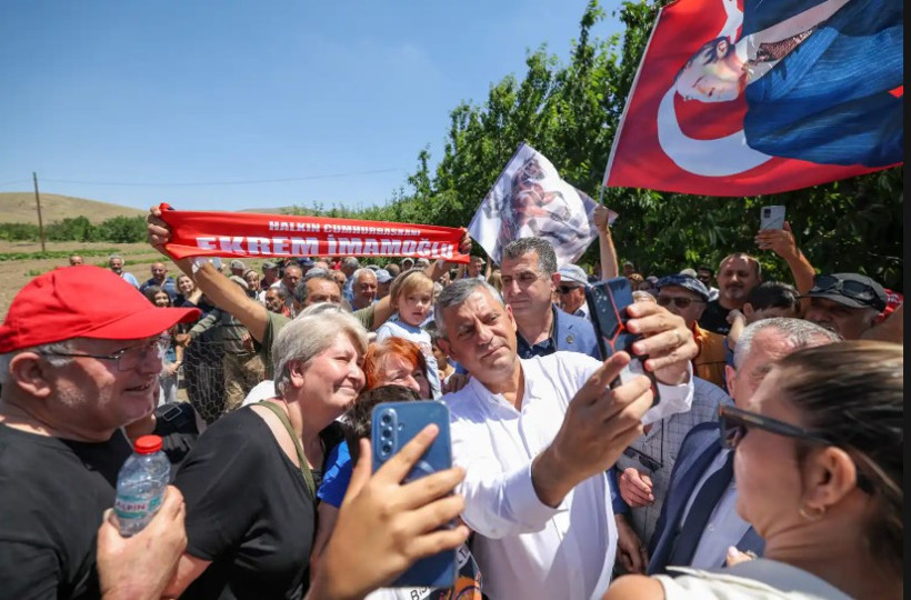 Özgür Özel'den Erdoğan'a: Cesaretin varsa çık karşıma - Resim : 5