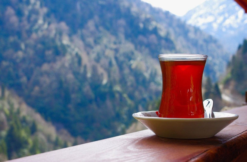 Çay sıcak suyla mı demlenir soğukla mı: Karadenizlilerin asla paylaşmadığı tavşan kanı sırrı açıklandı - Resim: 1