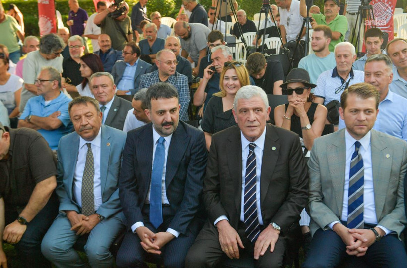 Müsavat Dervişoğlu: "Cesedimizi çiğnemeden yeni bir cumhuriyet inşa edemezler" - Resim : 1