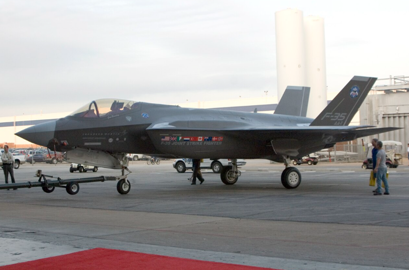 Türkiye de peşindeydi: F-35’lere zam geldi - Resim: 9