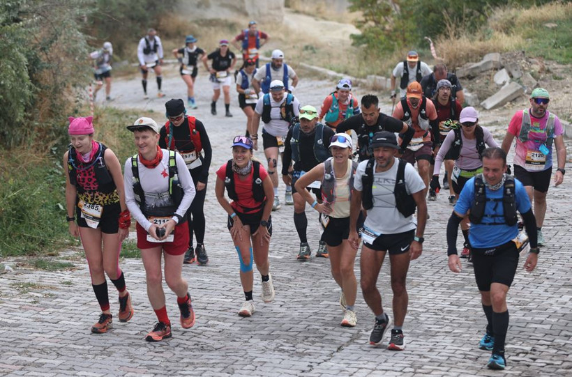 Kapadokya Ultra Trail başladı: 78 ülkeden sporcular Ürgüp’te buluştu - Resim : 1
