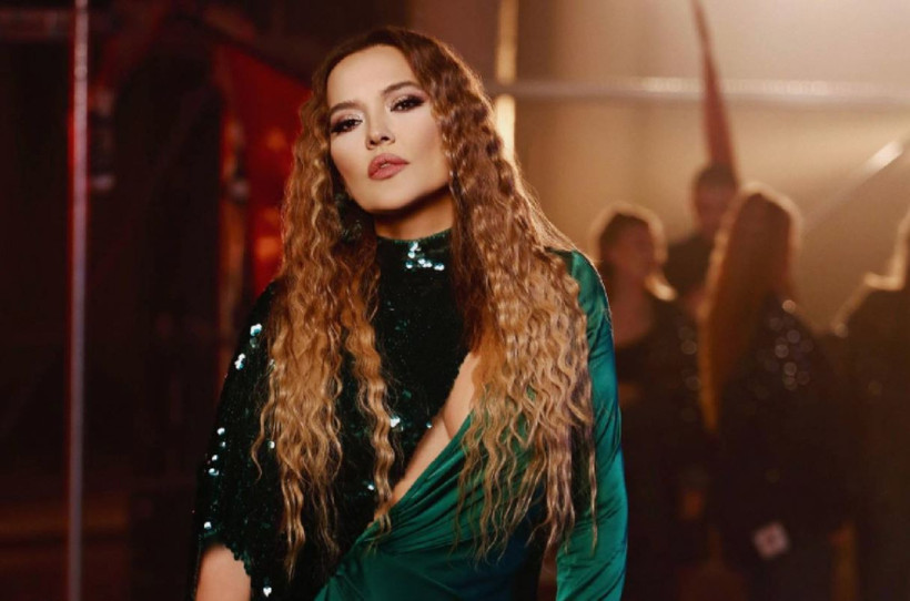 Demet Akalın'dan büyük destek: 400 öğrenci için harekete geçti - Resim : 2