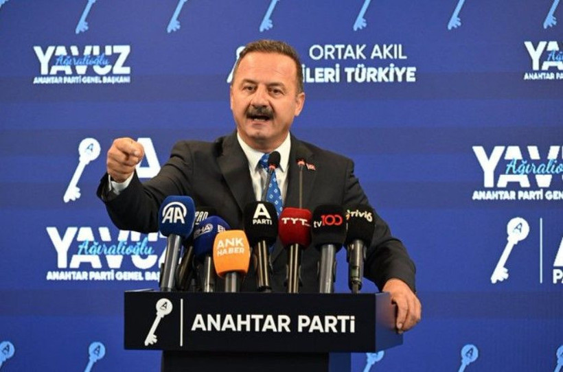 Son ankette büyük sürpriz: YENİ Parti zirveyi zorluyor - Resim: 15
