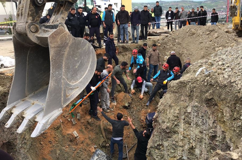 İşçi göçük altında kaldı: Elazığ’da mucize kurtuluş - Resim : 4