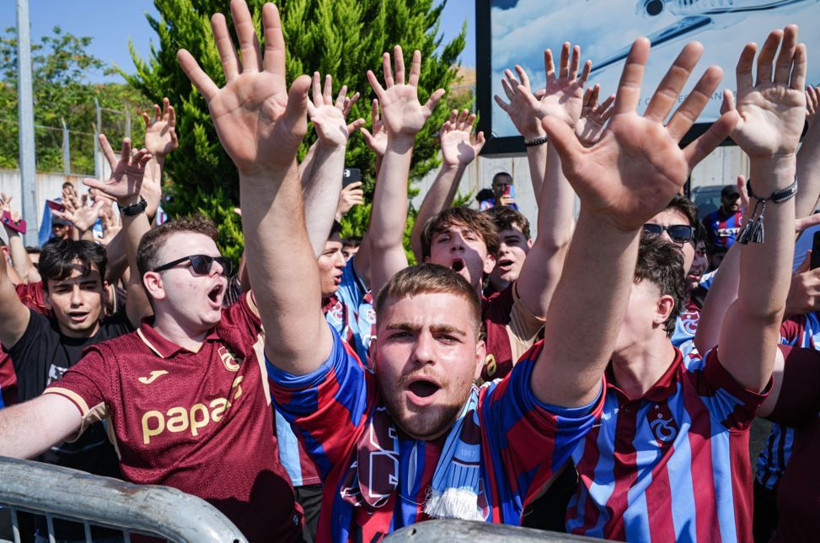 Mohamed Salah'dan "Bize her yer Trabzon" mesajı - Resim: 7