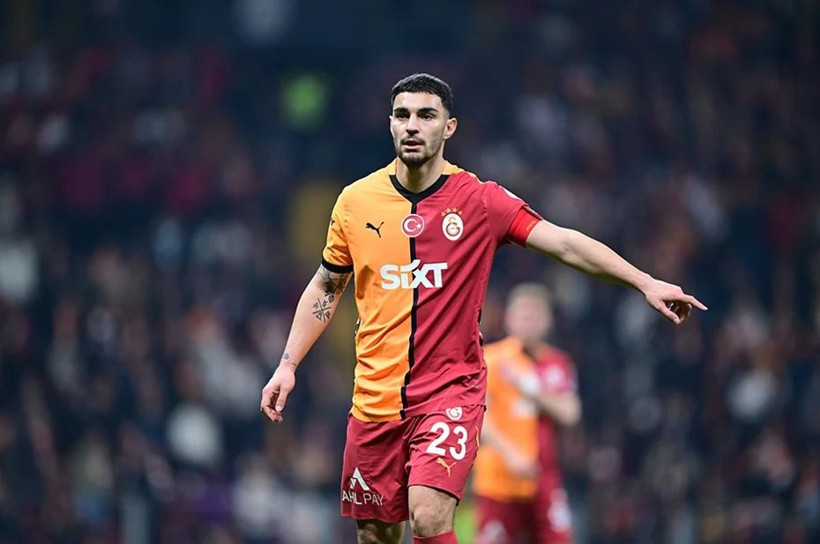 Okan Buruk neşteri vurdu: Galatasaray'da 4 futbolcuyla yollar ayrılıyor - Resim: 8