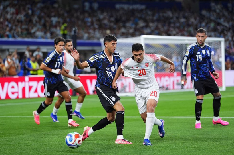 Arjantin Ürdün engelini rahat geçti: Messi maça damga vurdu - Resim: 1