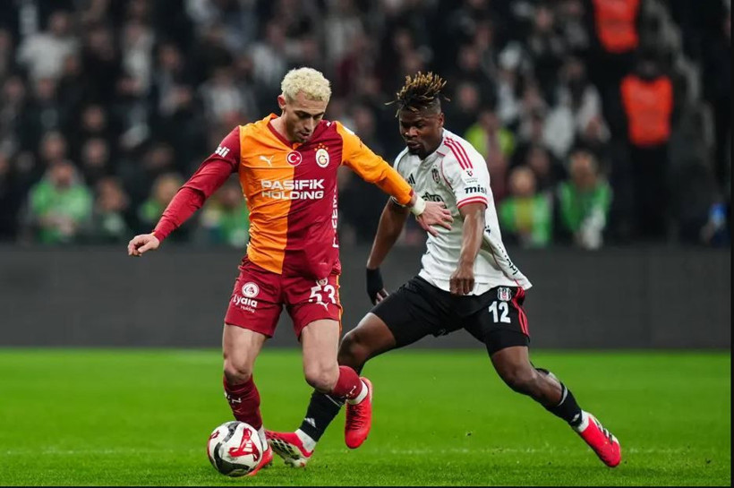 beIN Trio'dan derbi analizi: Osimhen ve Sane için üç hakemden aynı görüş: Kırmızı kart olmalıydı - Resim: 4