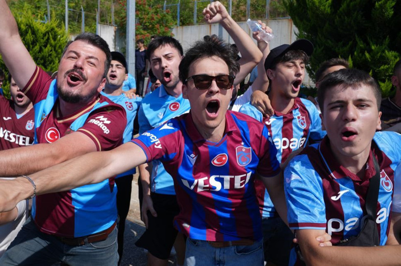 Mohamed Salah'dan "Bize her yer Trabzon" mesajı - Resim: 11