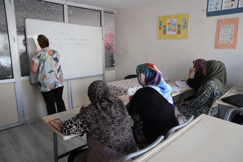 Eşi vefat edince kursa gitti: Çocukluk hayalini 78 yaşında gerçekleştirdi - Resim: 2