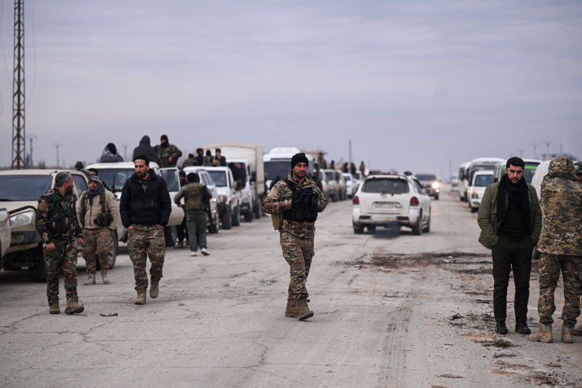 Suriye ordusu Deyr Hafir’e girdi, YPG/SDG çekiliyor - Resim : 4