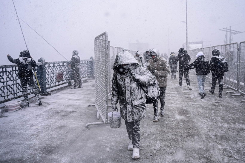 İstanbul için kar tarihi verildi: Meteoroloji başka AKOM başka - Resim : 1