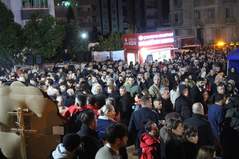 Zeydan Karalar'ın ilk işi anma t&ouml;renlerine katılmak oldu - Resim : 3