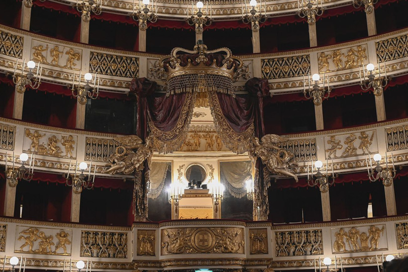 Dünyanın en eski opera sahnesi 290. yılına hazırlanıyor: Verdi, Rossini ve Callas’ın sahnesi - Resim: 10