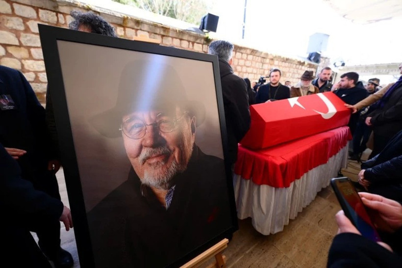 İlber Ortaylı&rsquo;nın son videosunda herkesin g&ouml;z&uuml;nden ka&ccedil;an detay - Resim : 1