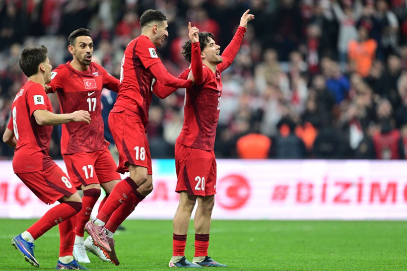 Montella'ya 3 futbolcu oynatılmasın baskısı: Türkiye'den Kosova maçı öncesi kritik karar - Resim: 2