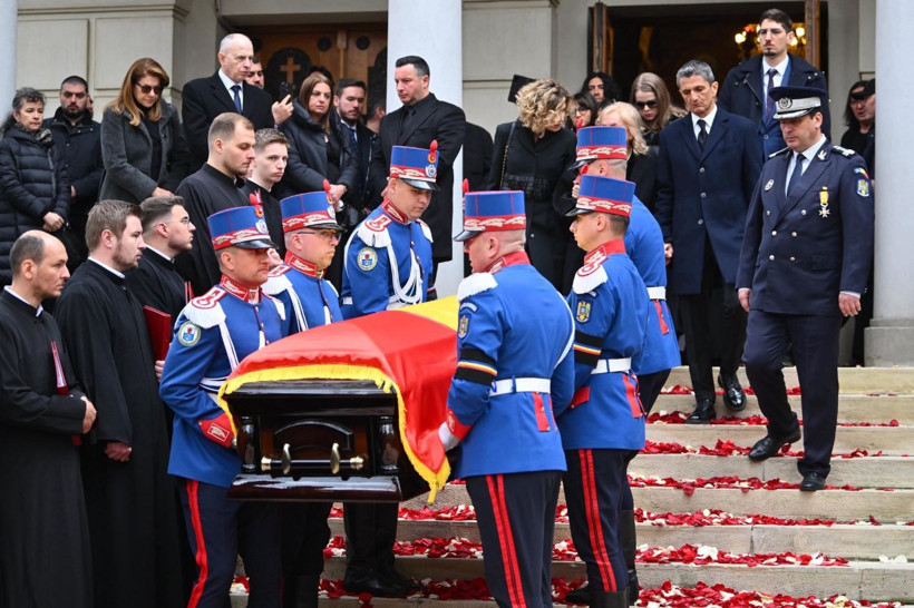 Mircea Lucescu son yolculuğa uğurlandı - Resim: 2